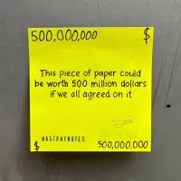 500M piece of paper Logo